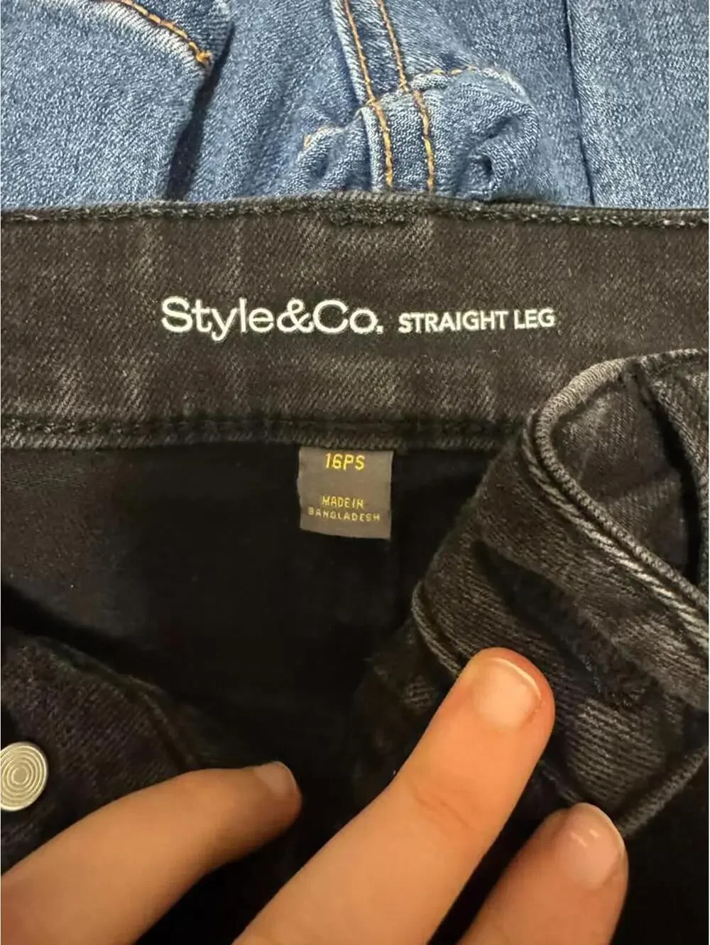 3 Pairs Women's Size 16 Petite/Short Style & Co Jeans - Picture 3 of 5